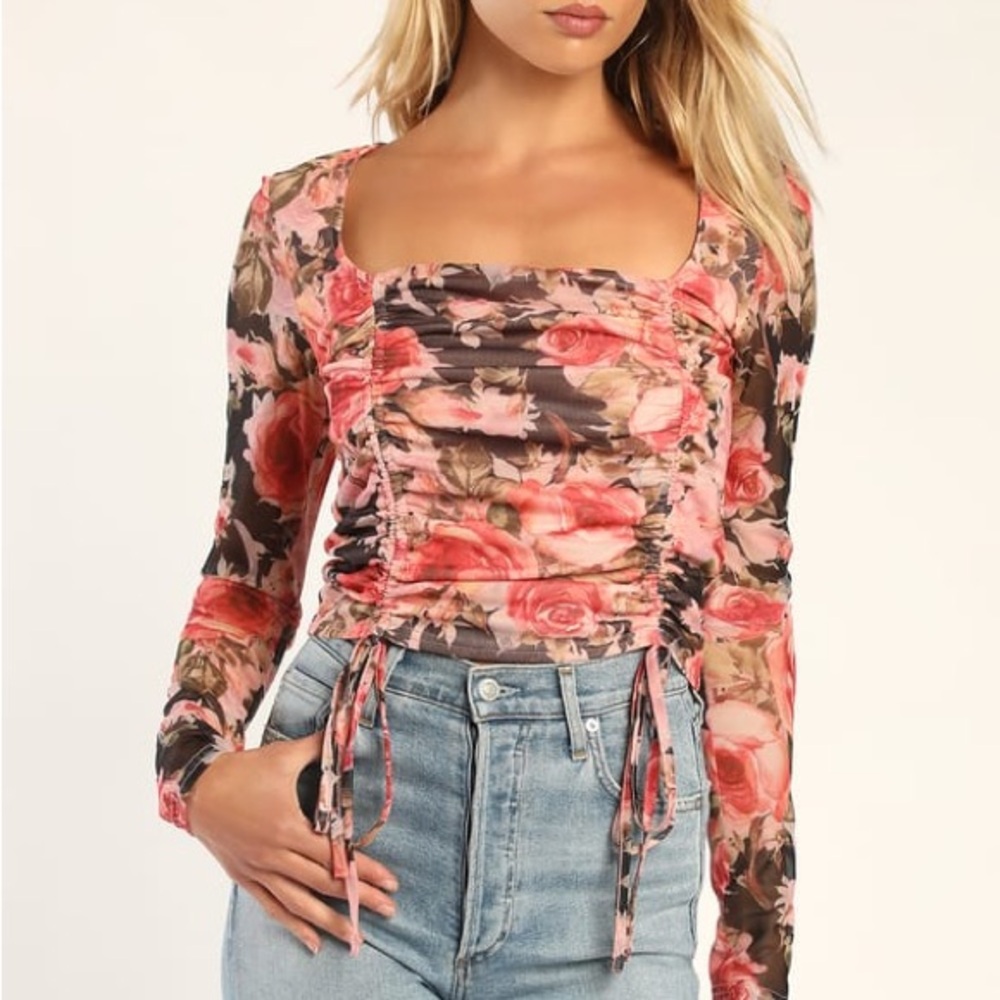 Lulu*s Floral Black and Pink Floral Ruched Drawstring Top NWT M
